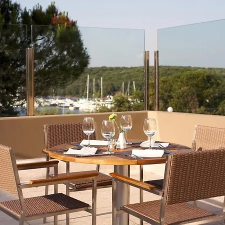 Park Plaza Verudela Курортный комплекс