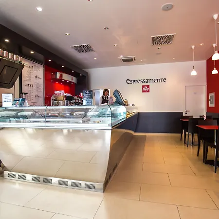 Курортный комплекс Park Plaza Verudela