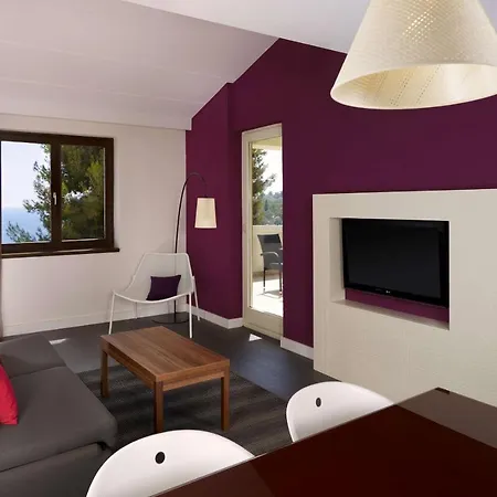Park Plaza Verudela Пула
