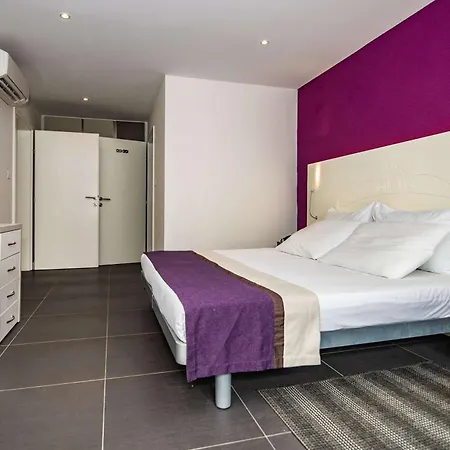 Ośrodek wypoczynkowy Park Plaza Verudela Pula