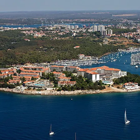 Курортный комплекс Park Plaza Verudela