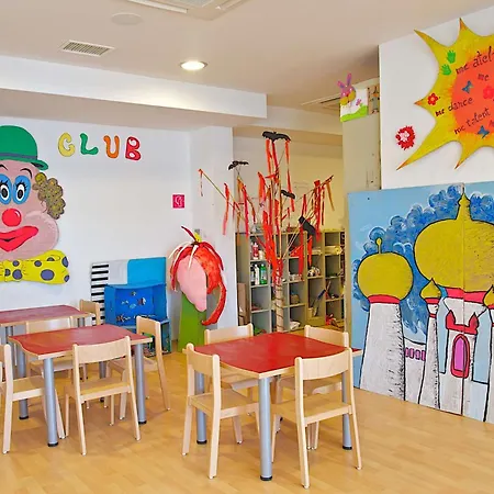Курортный комплекс Park Plaza Verudela
