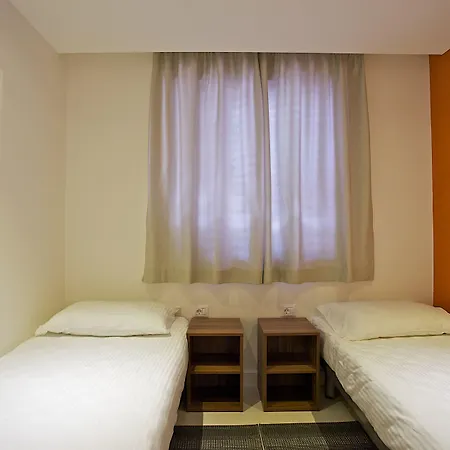 沃迪拉普拉公园广场酒店 度假村 4*