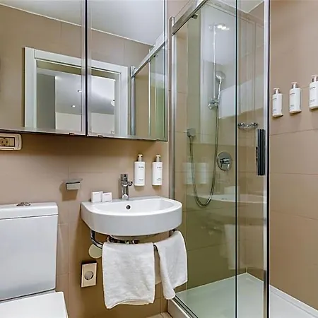 Park Plaza Verudela 4*