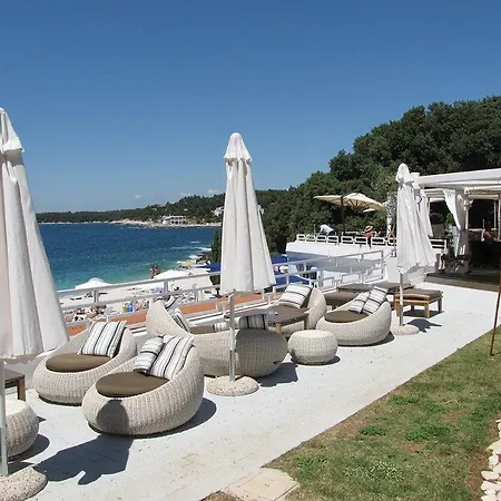 Θέρετρο Park Plaza Verudela 4*