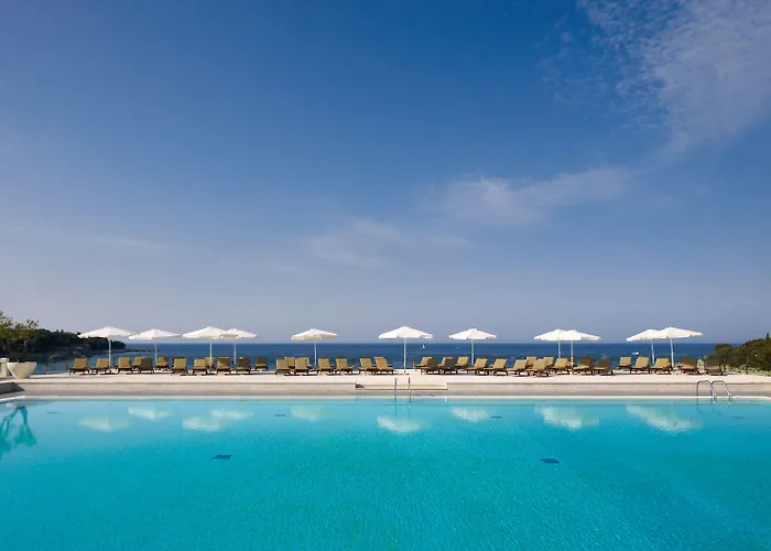 파크 플라자 베루델라 4* 풀라