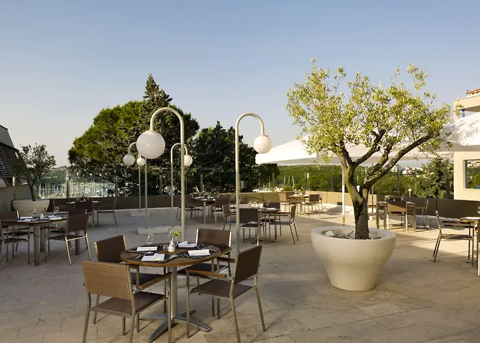 파크 플라자 베루델라 풀라