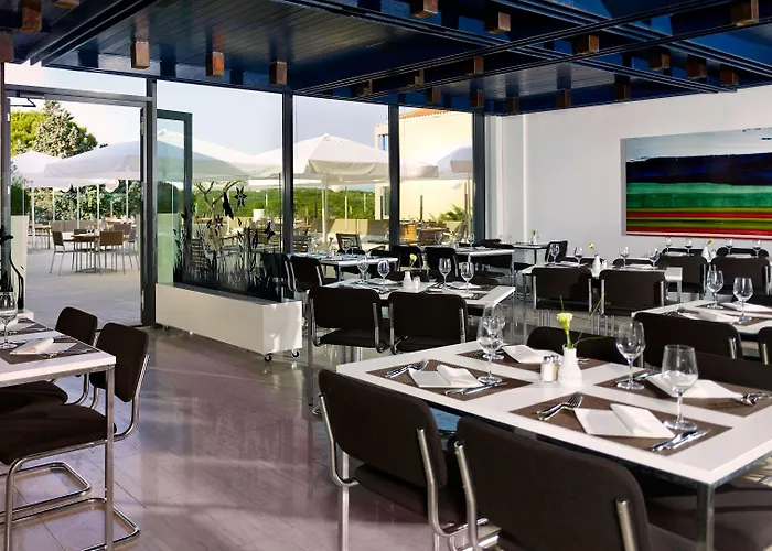 리조트 파크 플라자 베루델라 풀라