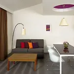 بارك بلازا فيروديلا منتجع بولا