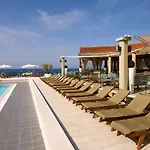بارك بلازا فيروديلا منتجع 4*
