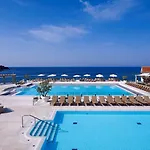 بارك بلازا فيروديلا 4* بولا